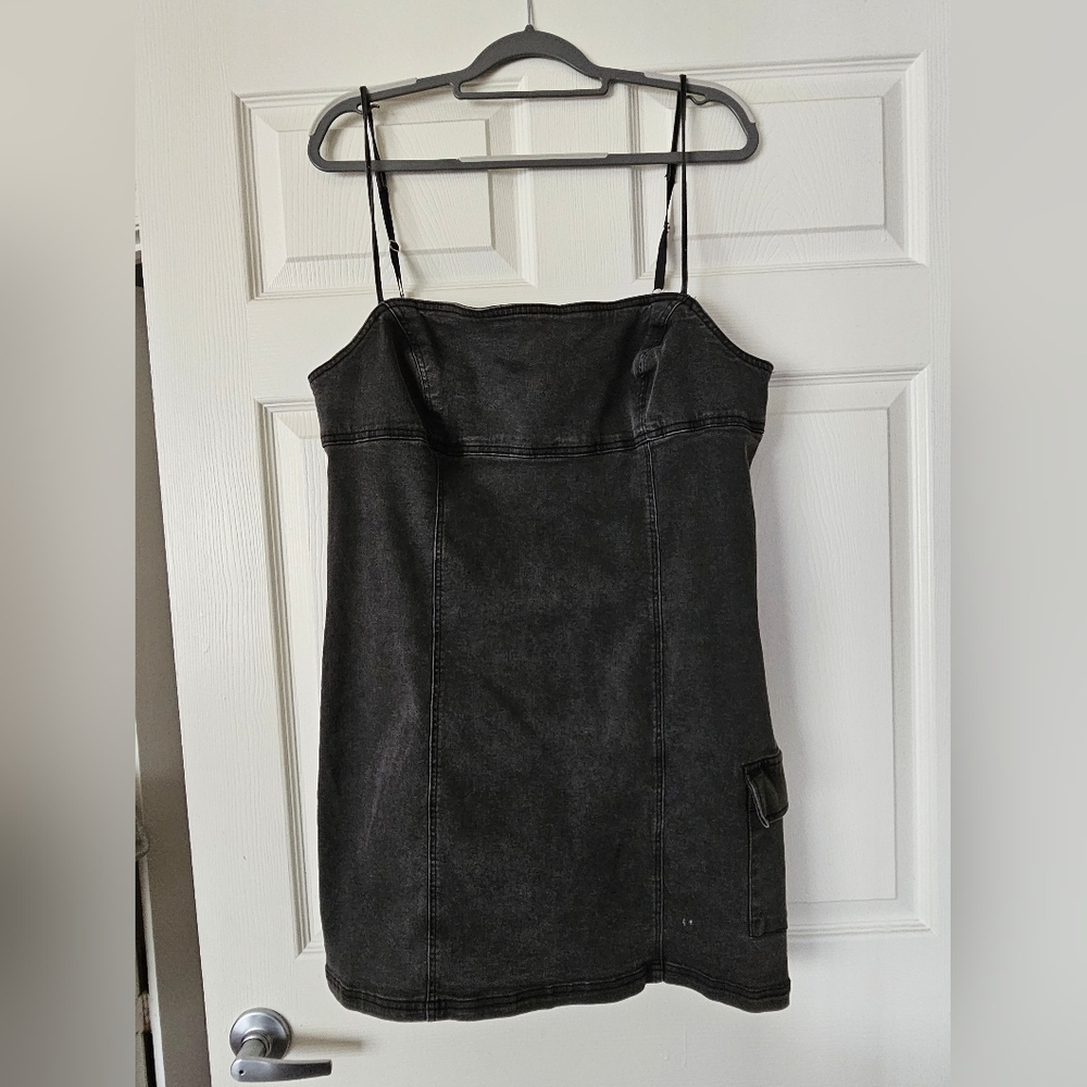URBAN OUTFITTERS grey denim dress XL